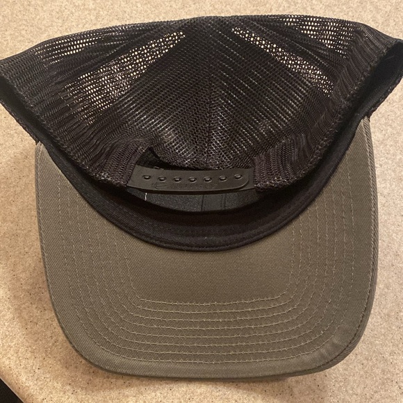 Men’s outdoor cap - Picture 2 of 3